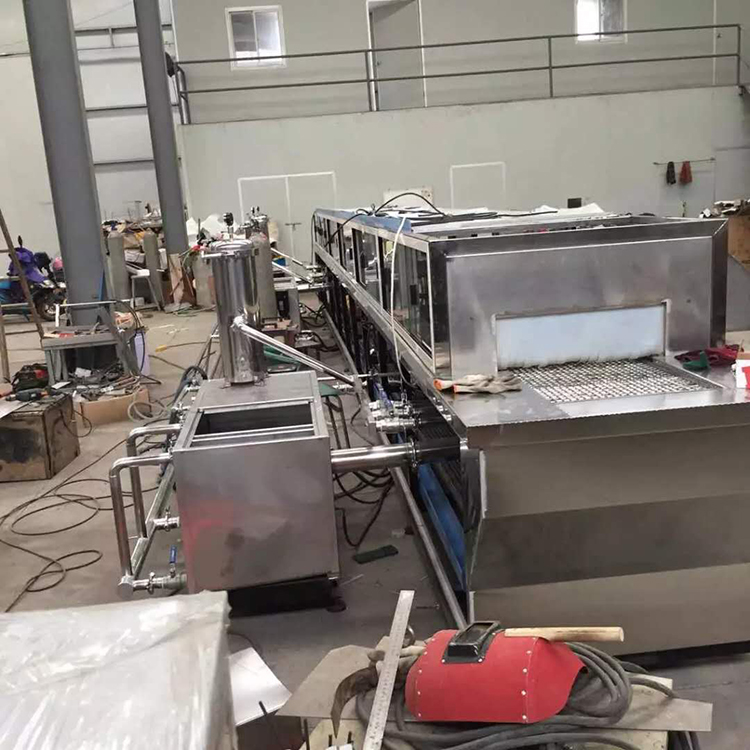 工業(yè)超聲波清洗機(jī)（粗清+精洗 、去污、除油、除銹、除蠟）支持非標(biāo)定做
工業(yè)超聲波清洗機(jī)